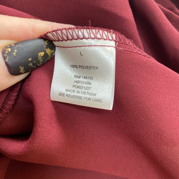 Hippie Rose BURGUNDY Red Wine Roll Tab Sleeve Top Blouse Popover L Large NEW NWT - Picture 5 of 8